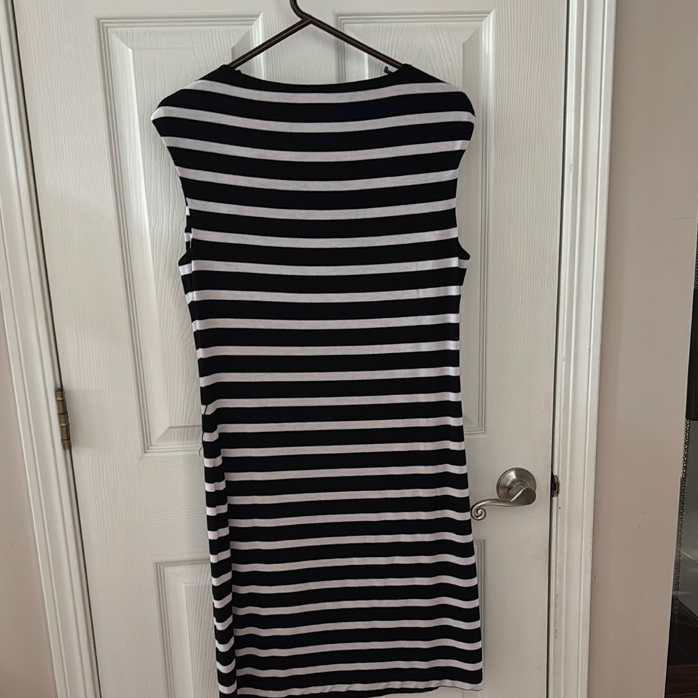 Calvin Klein Black and White T-Shirt Dress - Picture 3 of 3